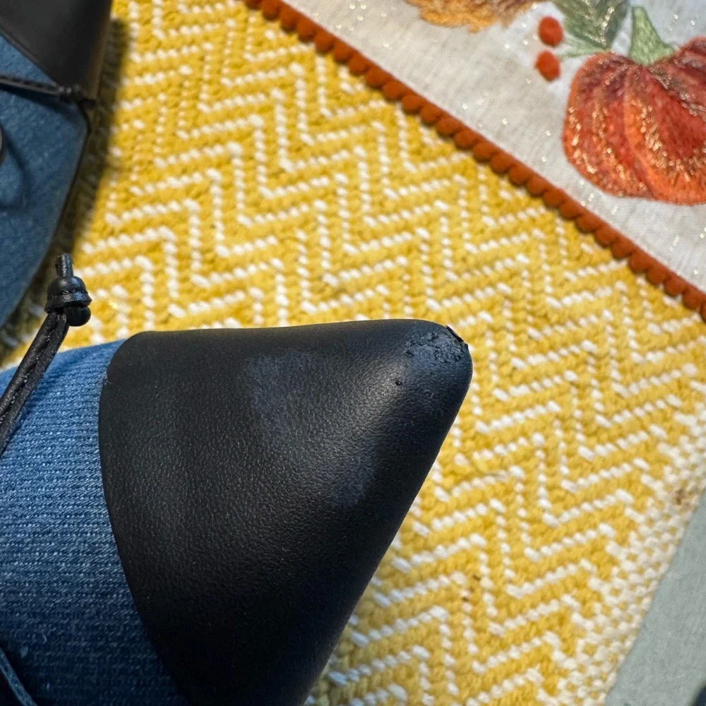 AEROSOLES Blue and Black Flats - Picture 7 of 8